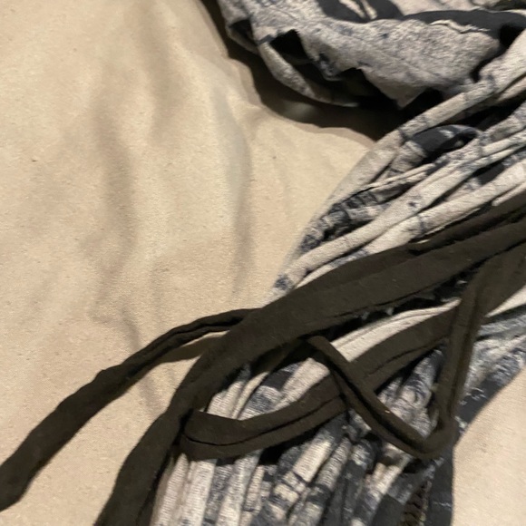 Men’s Scarf - Picture 8 of 8